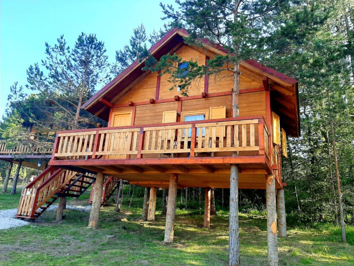 El Paso City, Zlatibor - Unique Wooden Cottages, Treehouse, Wild West Rooms, Accommodation 1-6 People Buitenkant foto