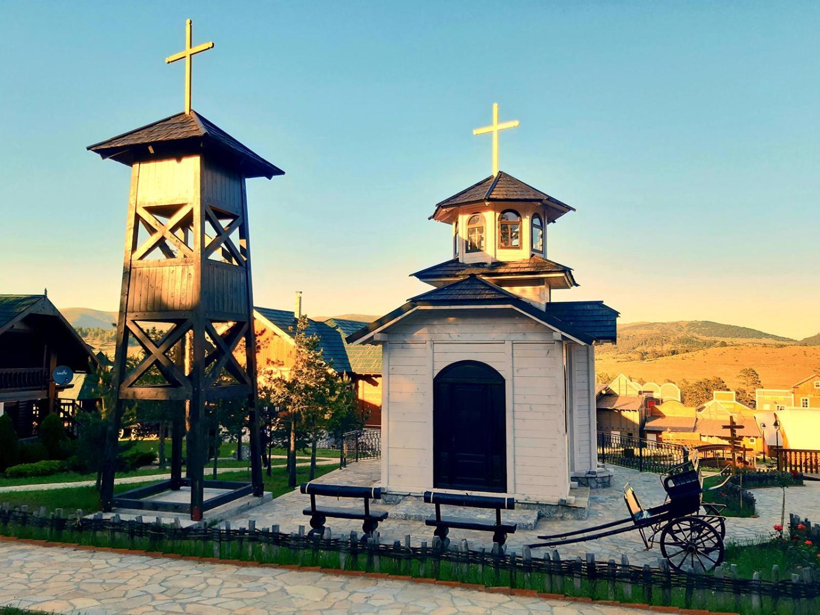 El Paso City, Zlatibor - Unique Wooden Cottages, Treehouse, Wild West Rooms, Accommodation 1-6 People Buitenkant foto
